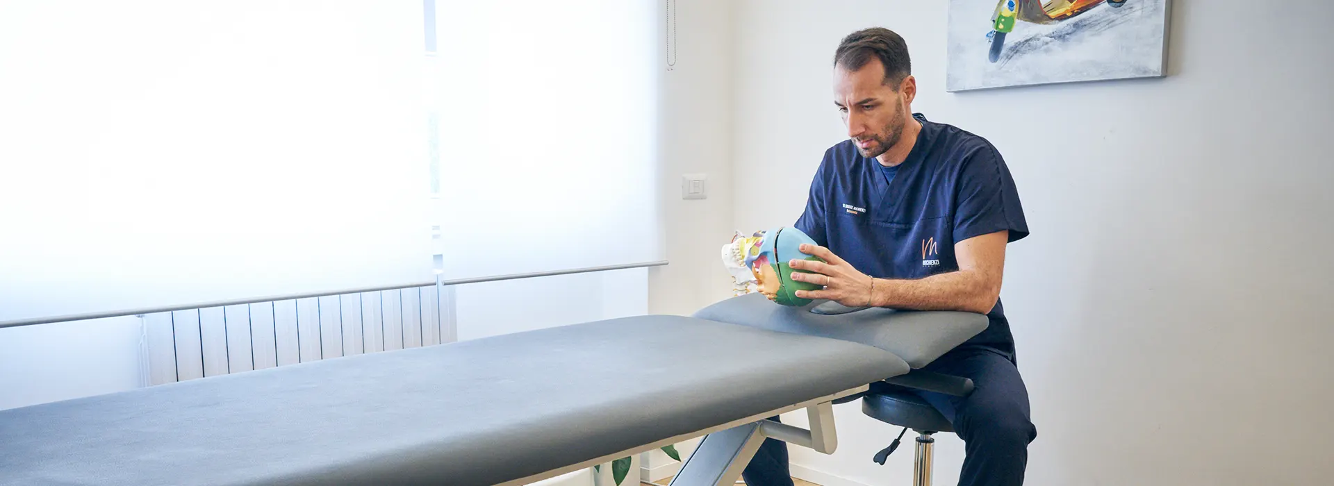 Farsi trattare preventivamente darà l’occasione all’osteopata e all’ostetrica di accompagnare il corpo della donna prima, durante e dopo la gravidanza.