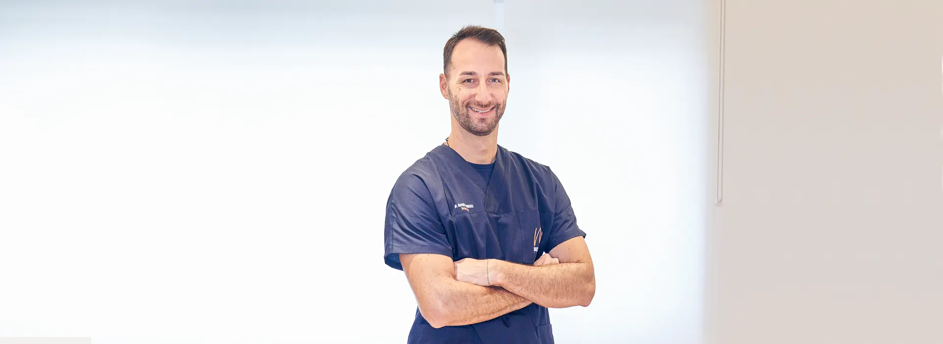 L’osteopata aiuta ad alleviare i disturbi causati dalla gravidanza: il contatto manuale, per l’individuazione e la risoluzione di problemi fisici prima, durante e dopo la nascita.