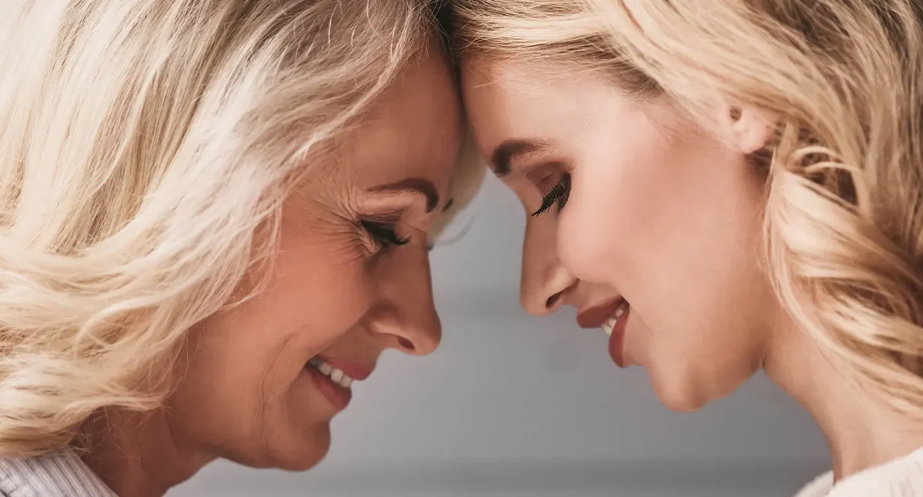 Le dinamiche emotive e psicologiche nel primo trimestre di gravidanza: la nascita di una madre e la fine del ruolo esclusivo di figlia.